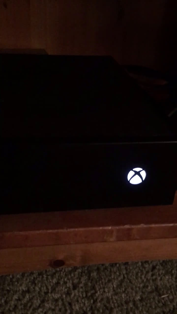 Xbox high pitch noise during high traffic.