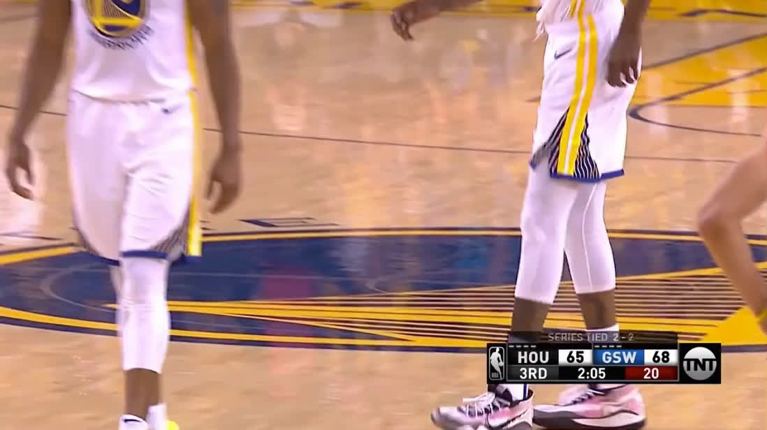 Flight's Burner on X: How is Kevin Durant moving like that off an Achilles  injury. He must've got superpowers  / X