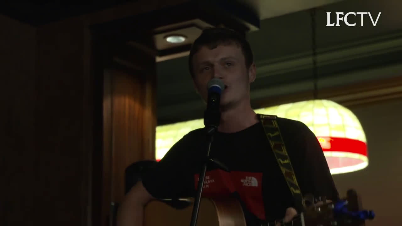 Jürgen Klopp surprises Jamie Webster and sings Allez Allez Allez in Michigan