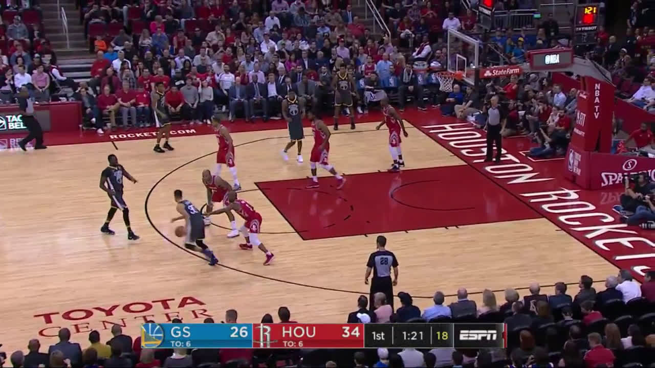 Curry Tries To Draw A 3 Point Foul