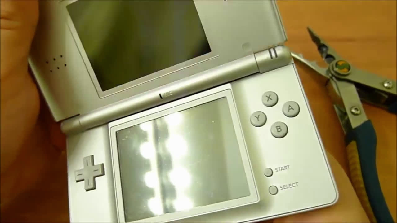 3DSのゲームをDSに入れたらどうなる？ | 3DSカートリッジの、DSに入ら
