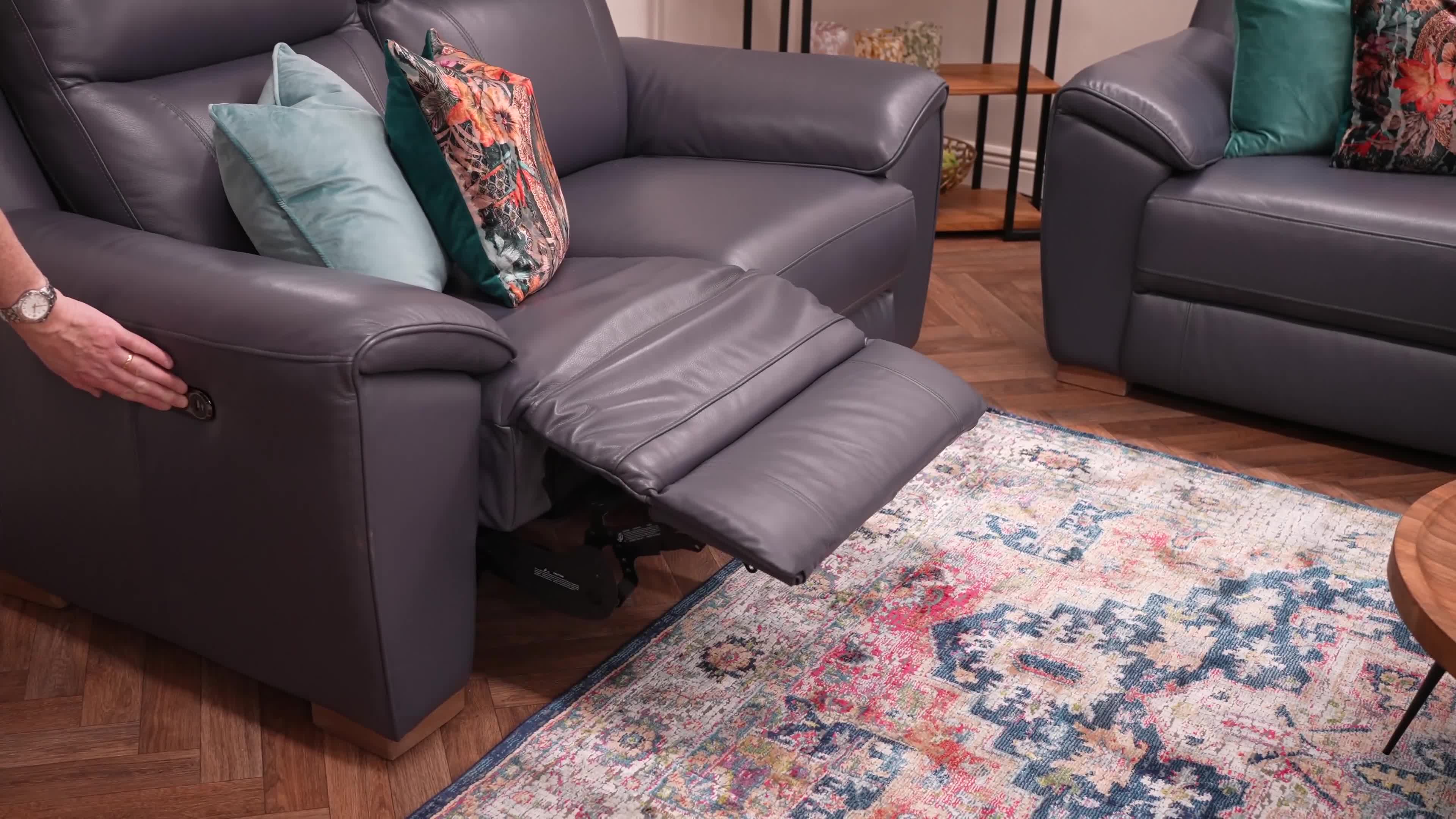 Watch JAVA SOFA | Streamable