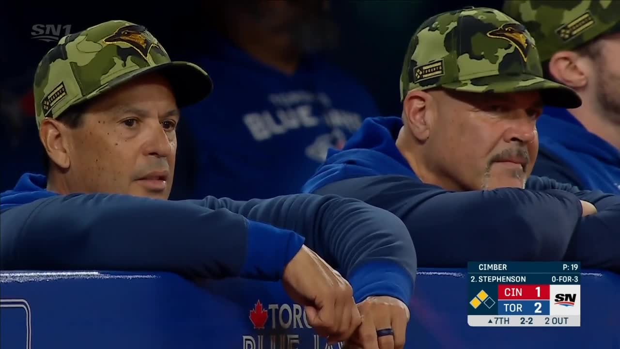 VIDEO: Alejandro Kirk Powers Toronto Blue Jays to Sixth-Straight Win -  Fastball