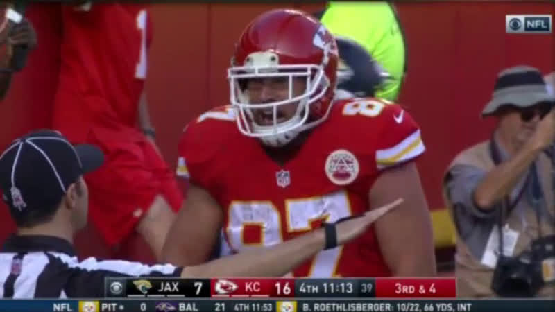 WATCH: Angry Travis Kelce throws towel at official, gets ejected