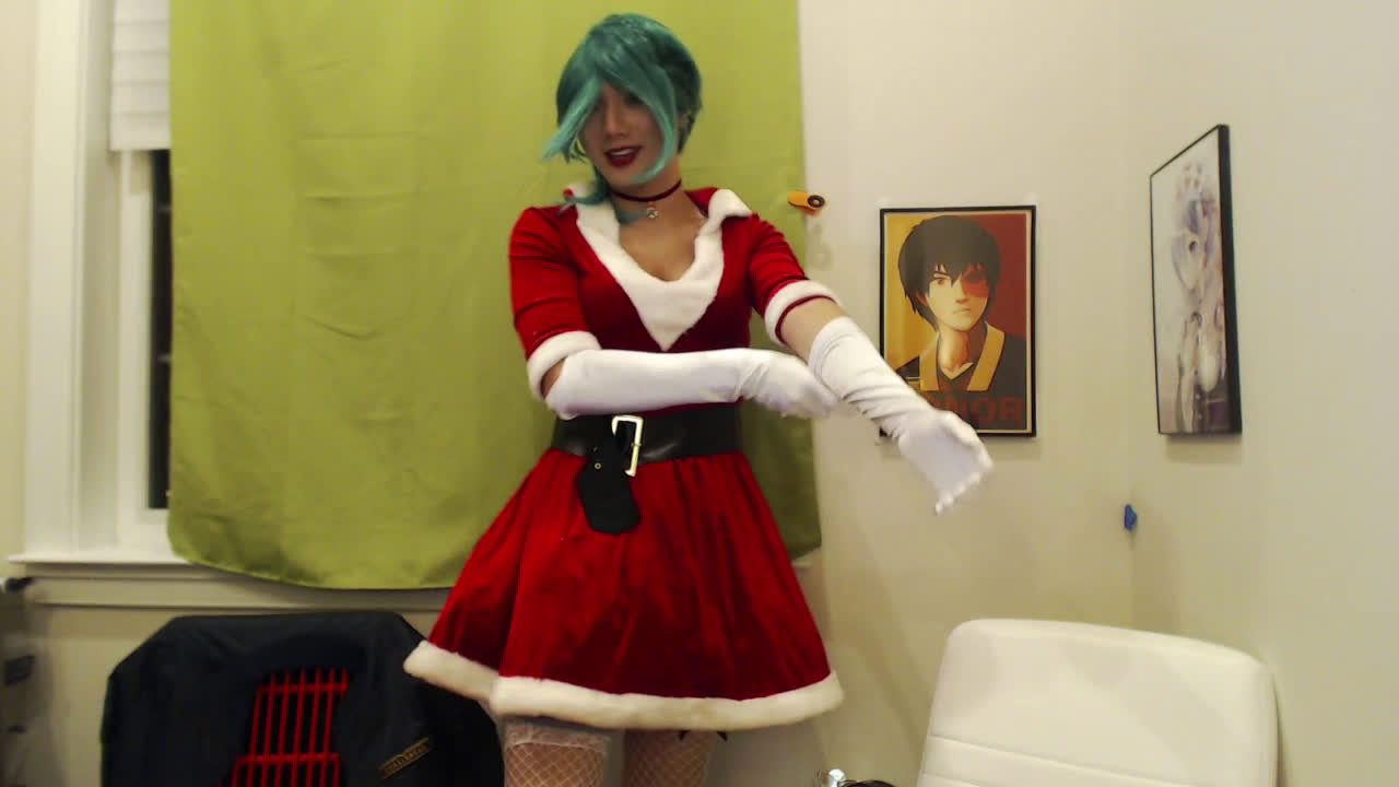 Boxbox - makeup test was a success! christmas cosplay stream