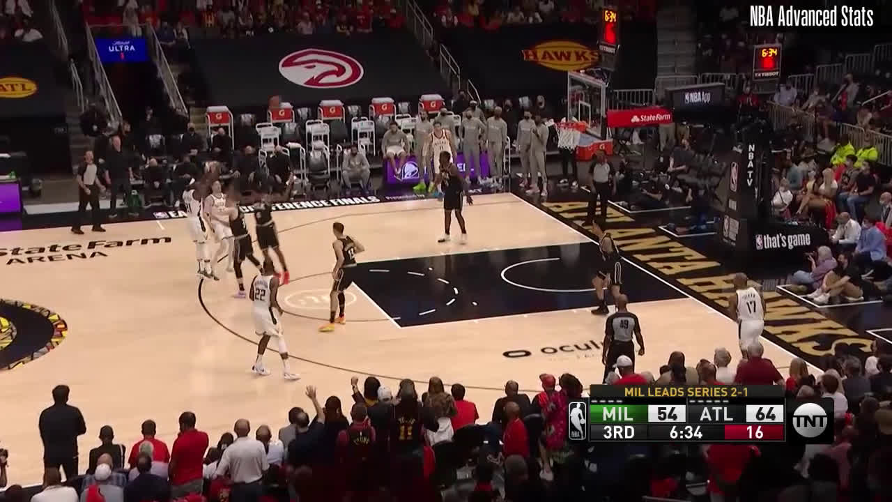 Atlanta Hawks Step Up In Trae Young S Absence Defeat Bucks In Game 4 Peachtree Hoops