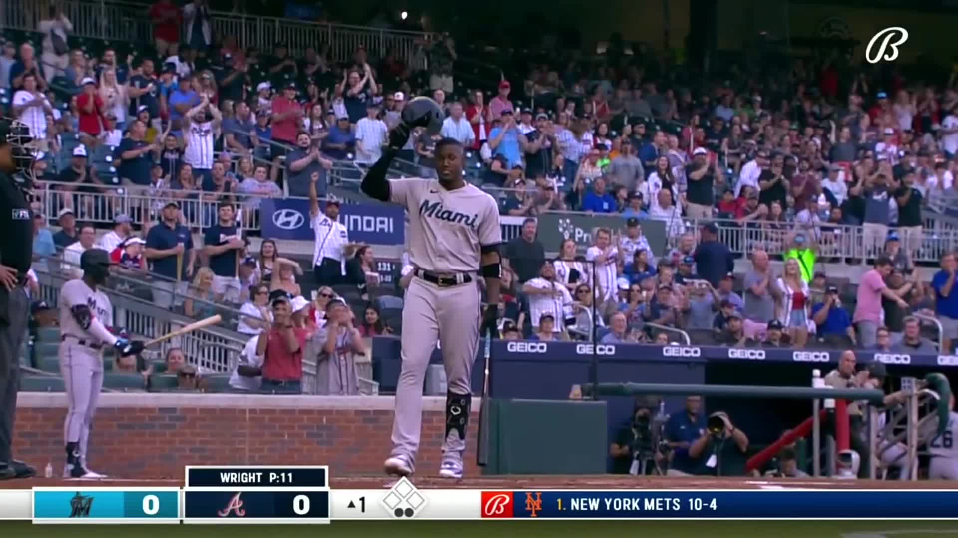 The ovation for Jorge Soler before his first AB at Truist Park since the  world series. : r/baseball