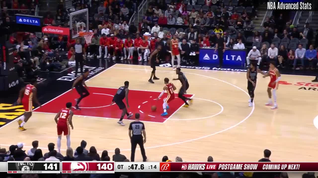 Young gets inside in OT, hits push shot vs Nets