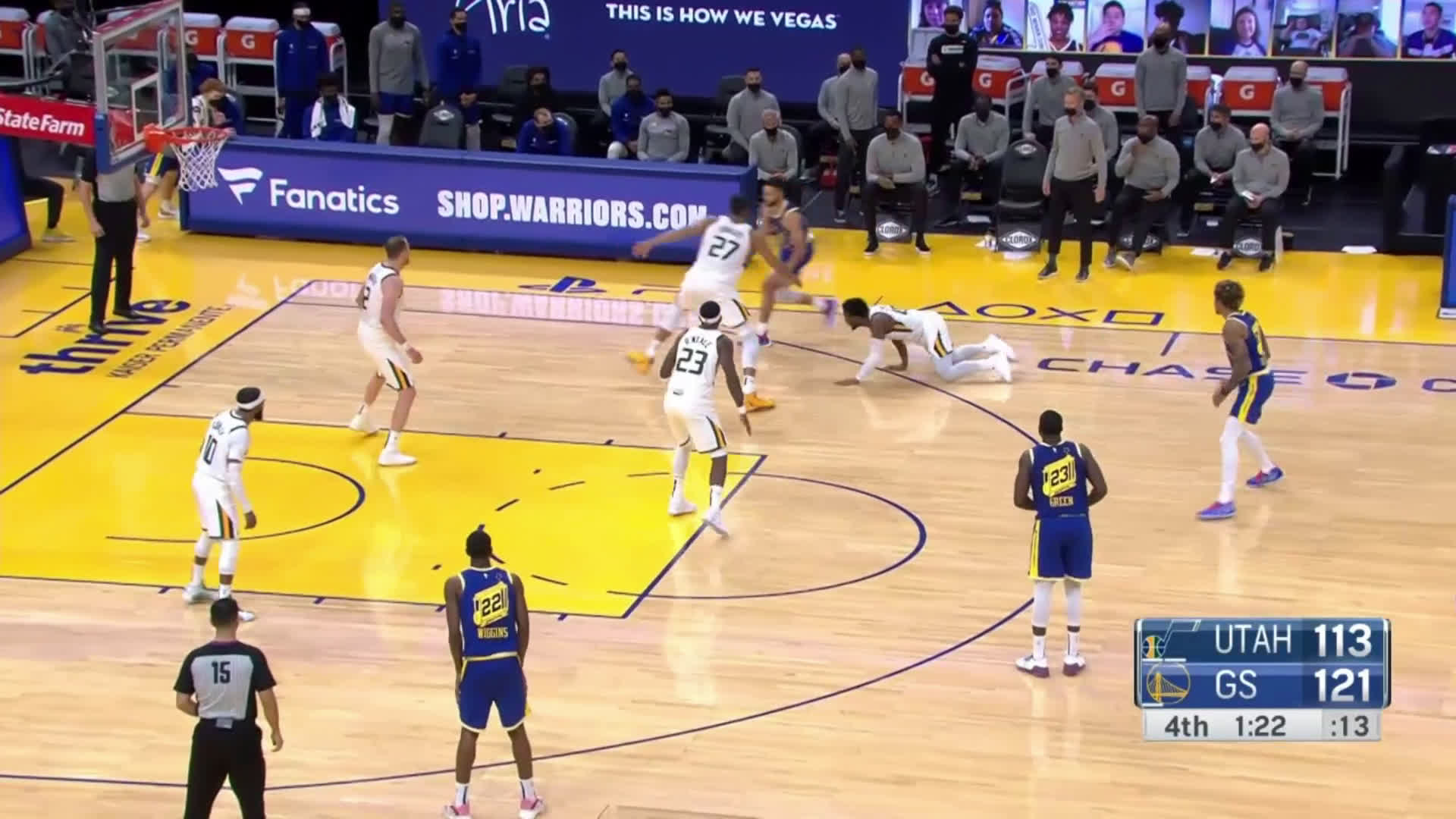 Curry makes Mitchell slip and hits Wiggins for the dagger March 14