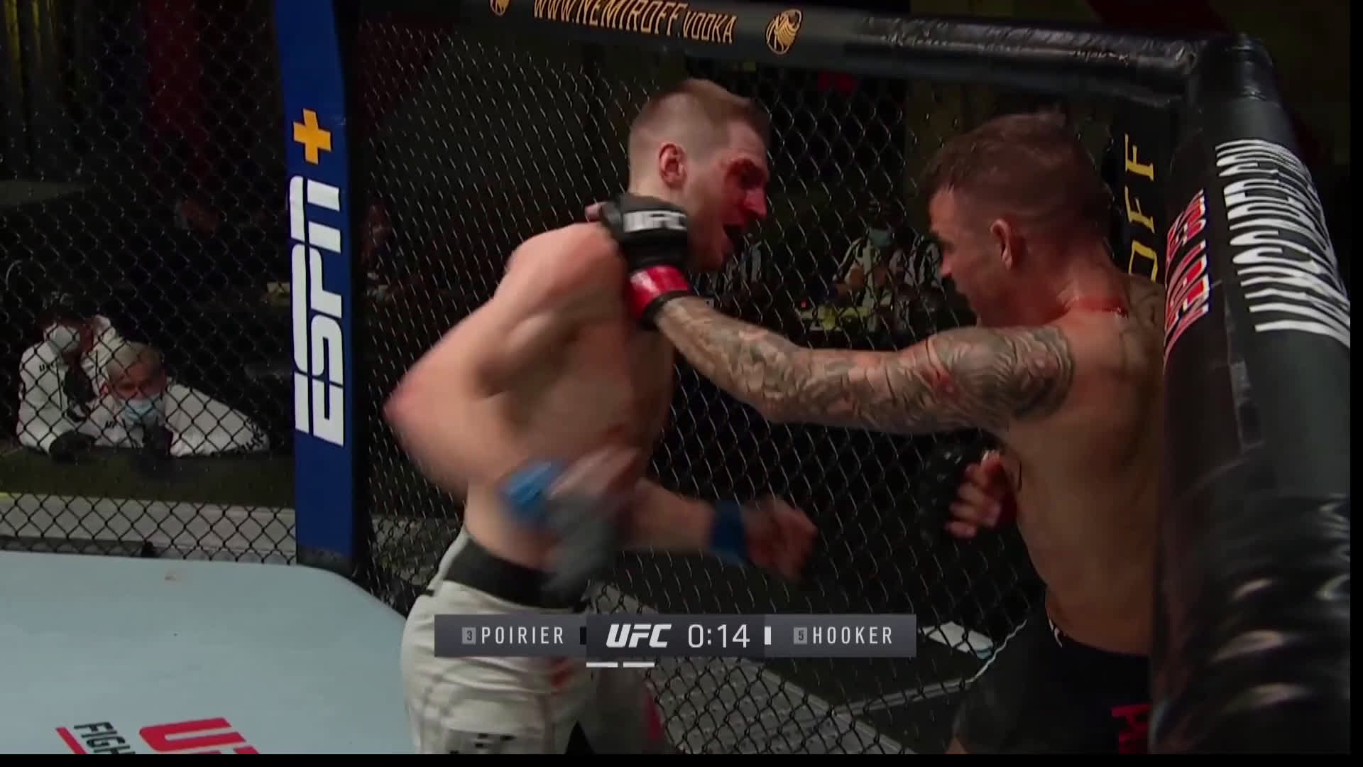 Dan Hooker and Dustin Poirier end round 2 in brutal fashion during their contender for fight of the year 2020 r/MMA