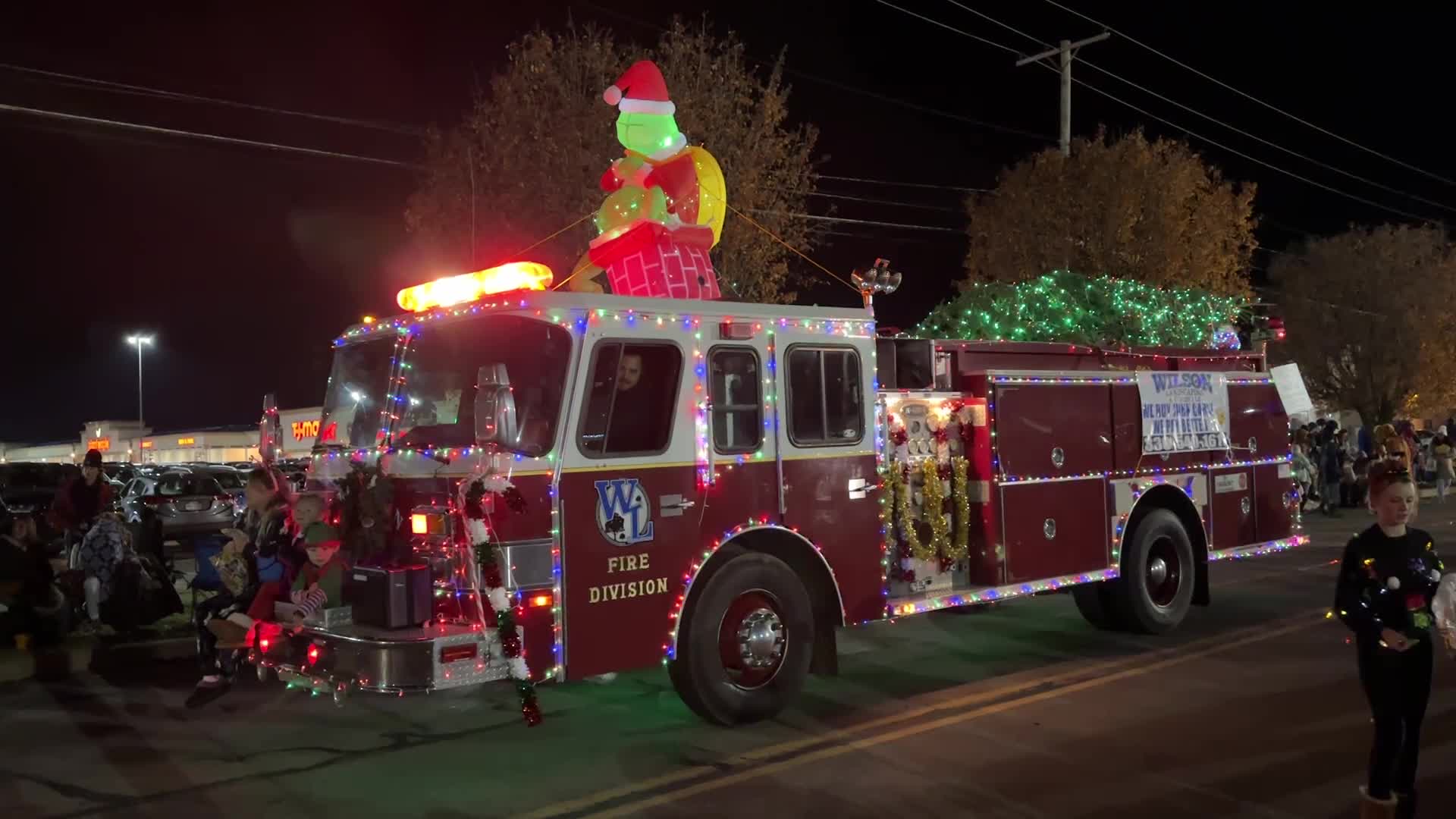 Watch HiDef The 2023 Hermitage Christmas Light Up Parade In