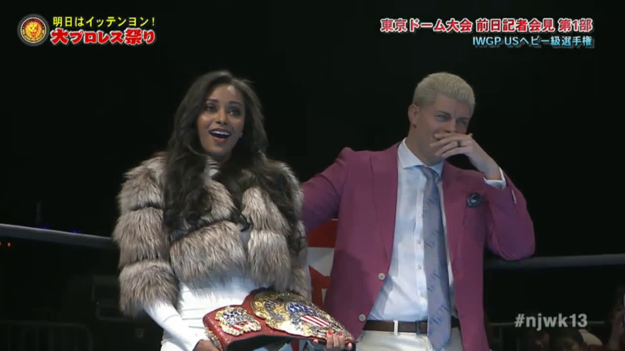 Juice Robinson amenaza con darle un puñetazo en la cara a Brandi mientras  Cody se queda tieso, image size:1280x720