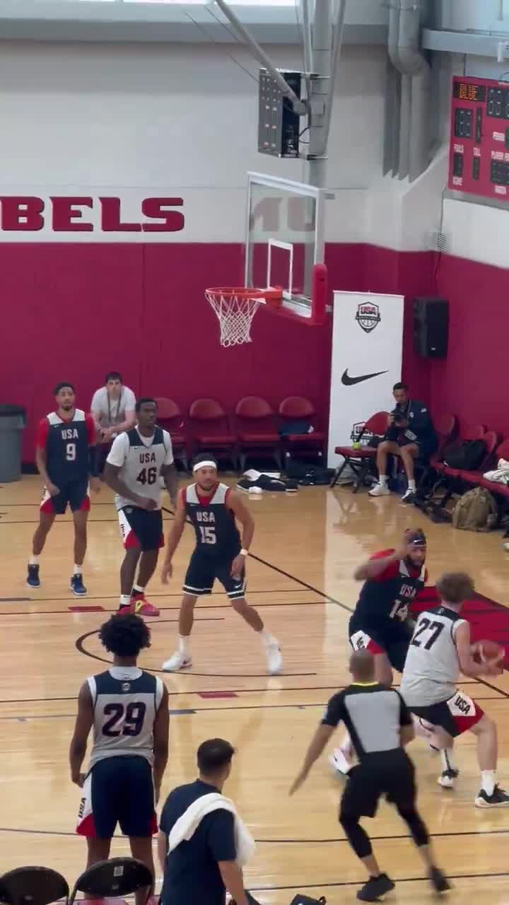 Watch Hoop Central - USA Basketball defeats the Select Team 74-73 Game-saving block from Anthony Davis. (via @BenGolliver) | Streamable