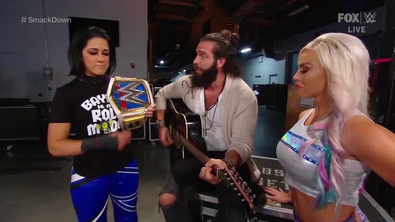 Bayley Wwe Porn - Smackdown Spoilers] Elias with a song for Bayley : r/SquaredCircle