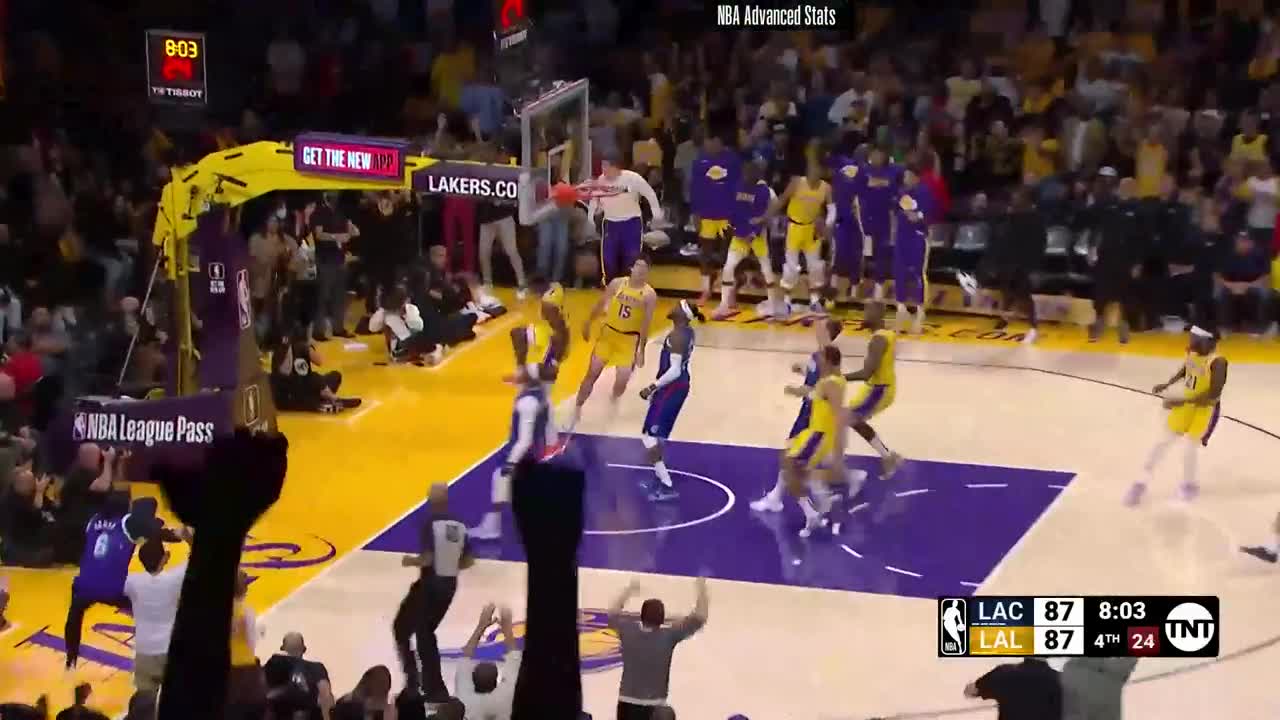 Lonnie Walker IV says the Lakers' home of Crypto.com Arena is 'one of one'  - Silver Screen and Roll