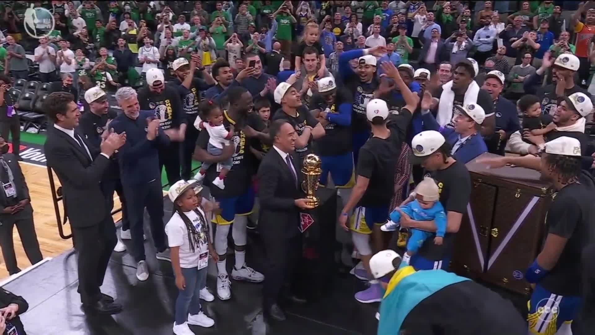 Sights and sounds from the NBA 75th Anniversary team presentation