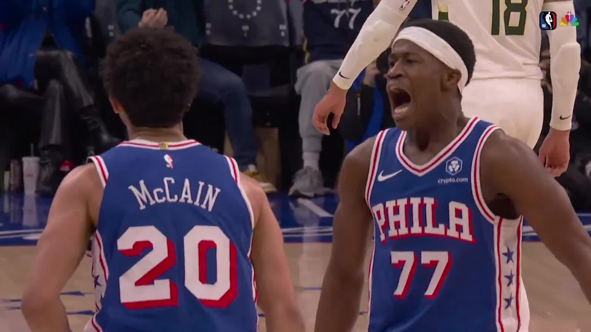 [Highlights] Jared McCain with back to back to back 3s in the 4th quarter,  getting the entire Sixers squad hyped, as they all come to celebrate with  him (with replays)