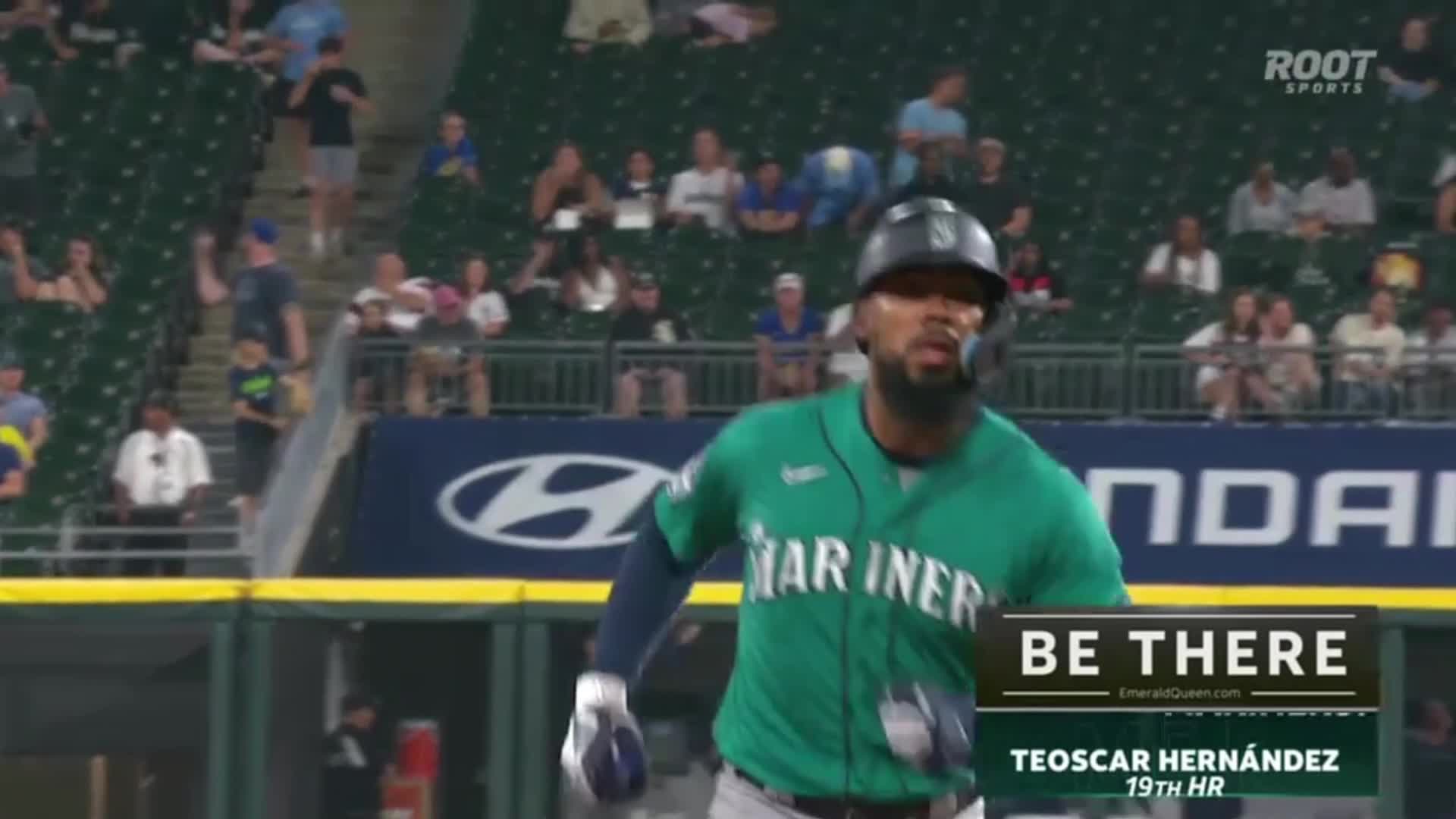 Big Dumper blasts through the wind with a 112 MPH Dump to Right : r/Mariners