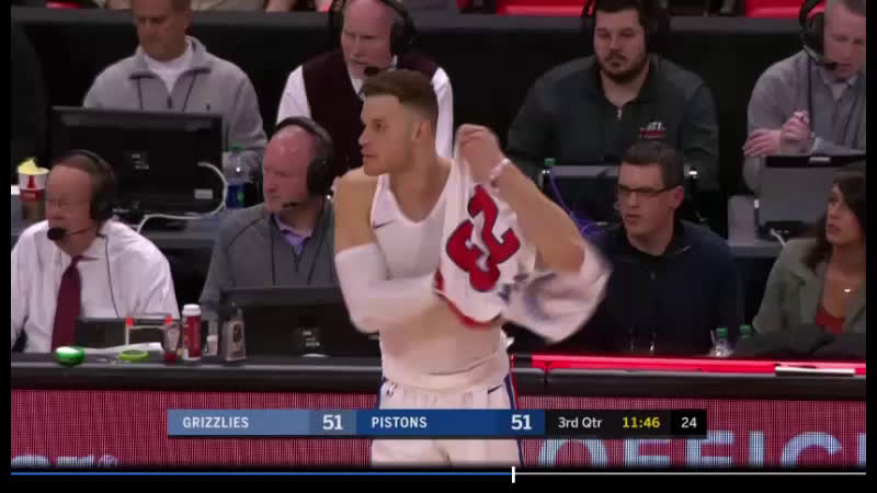 Blake griffin forgets jersey Clearance