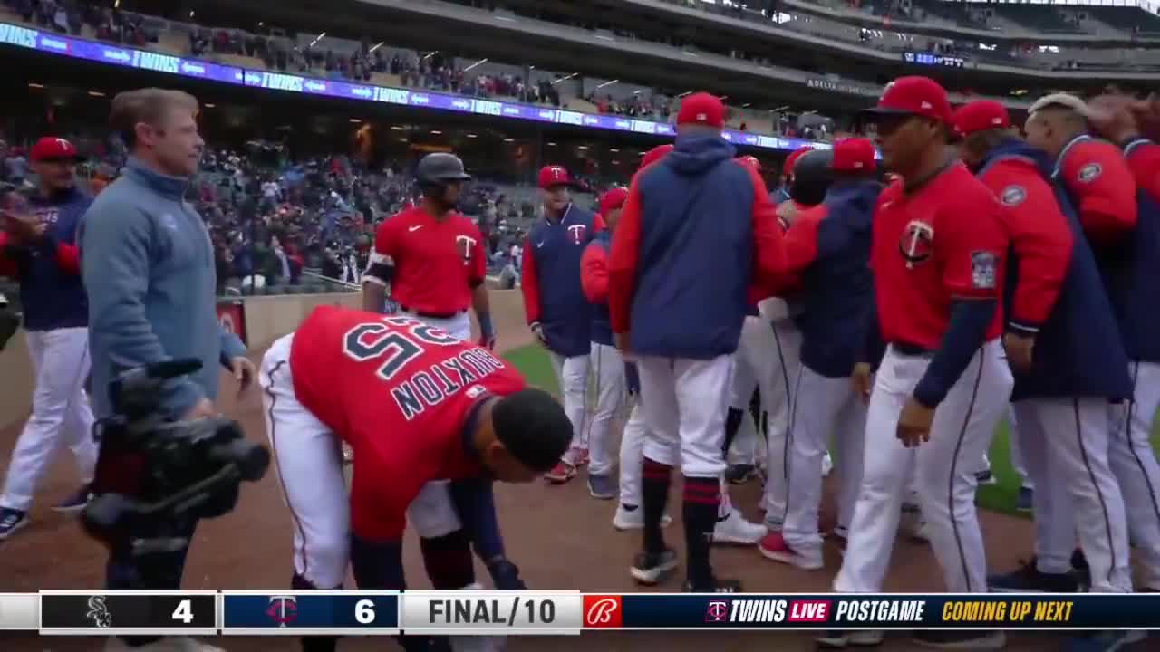 Byron Buxton crushes a 3-run walk-off HR into the stratosphere to complete  the 🧹sweep🧹 of the White Sox : r/minnesotatwins