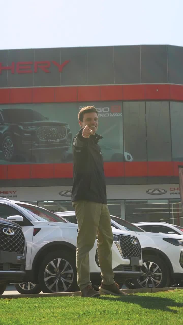 Video Av. Américo Vespucio Norte 981