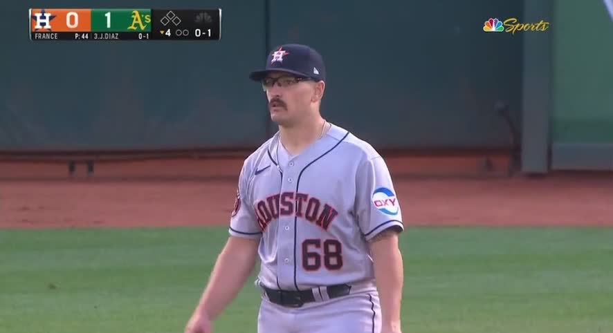 Astros OF Kyle Tucker's hilarious 8-word message to Chas McCormick