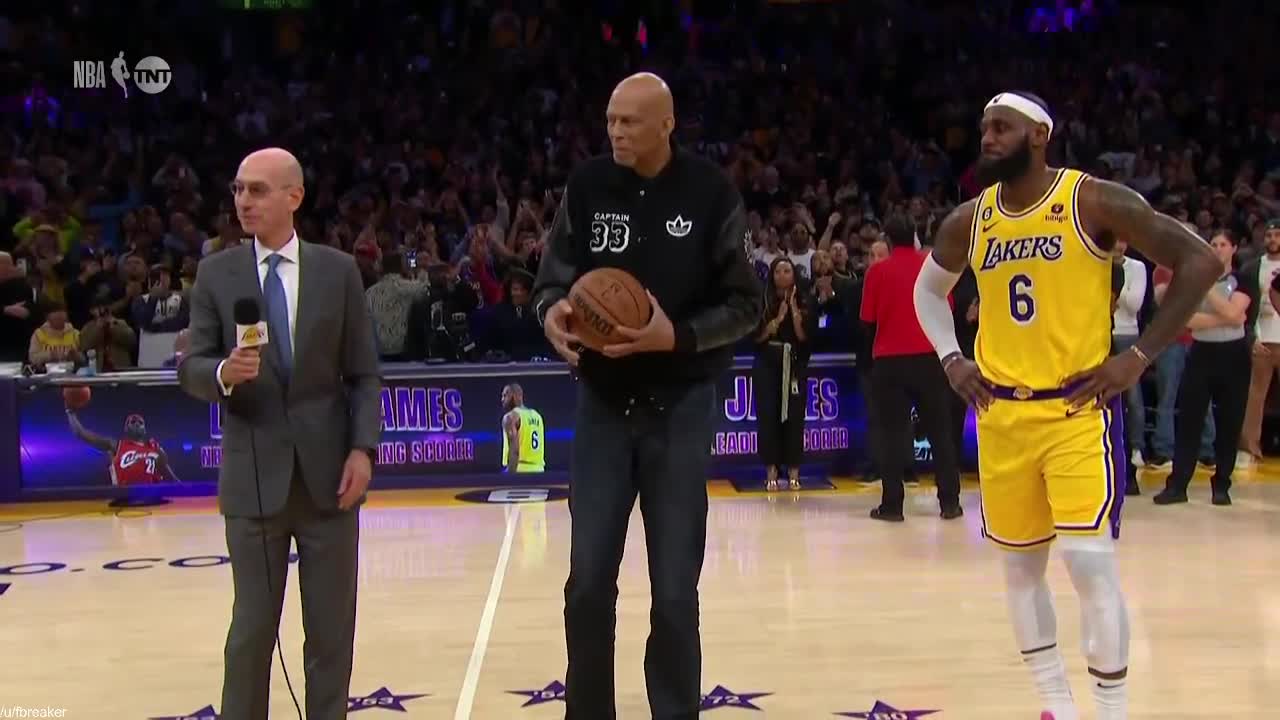 Lakers are hoping for big event when LeBron James surpasses Kareem