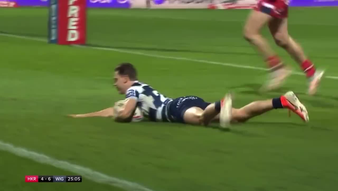 Jai Field Try