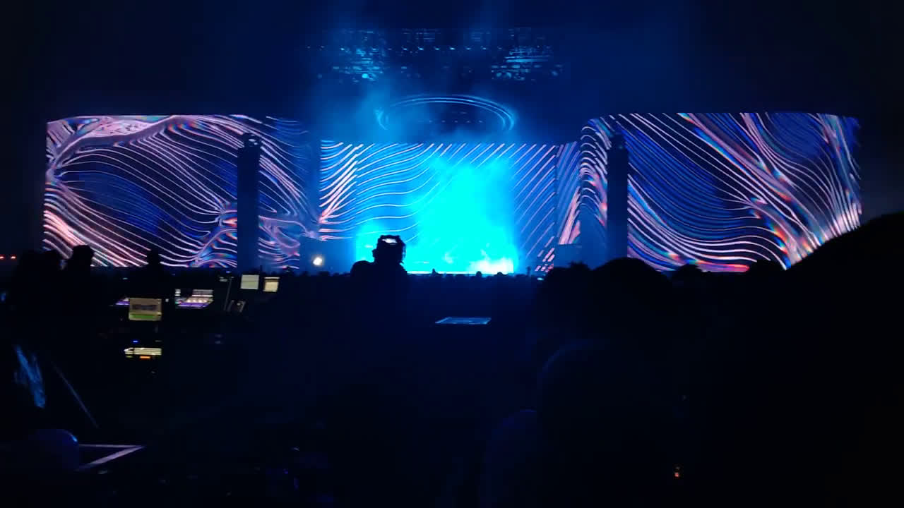 Kevin Parker Coachella Weekend 1 vs 2