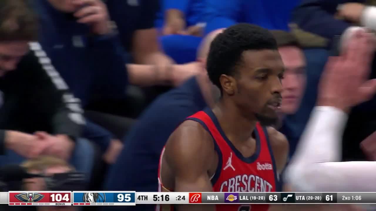 Herbert Jones blocks Kyrie Irving.mp4