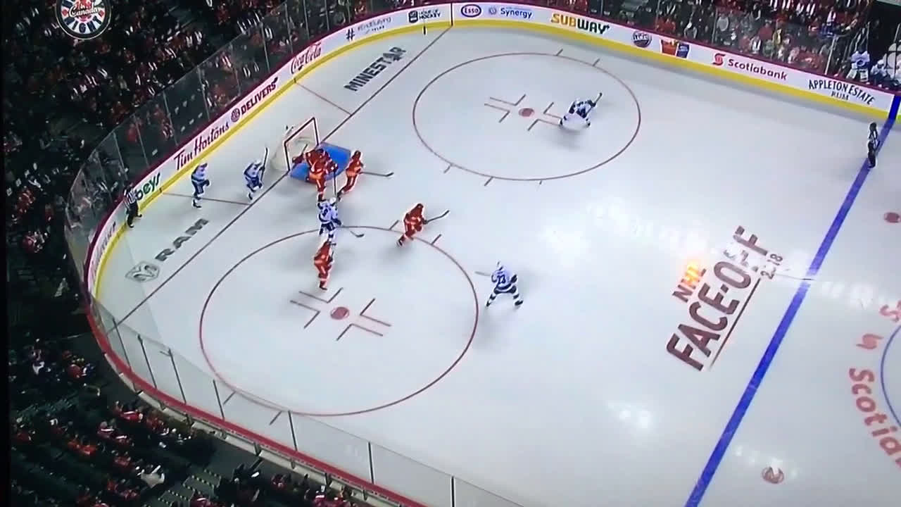 Pettersson rips home his second of the night