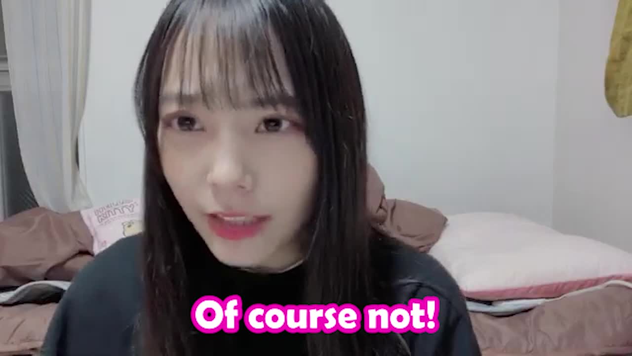 李始燕 LEE SIYEON 公式うちわ　元NMB48 QWER 元 NMB48 李始燕 現 QWER K-POP シヨン うちわ③ 【公式通販】