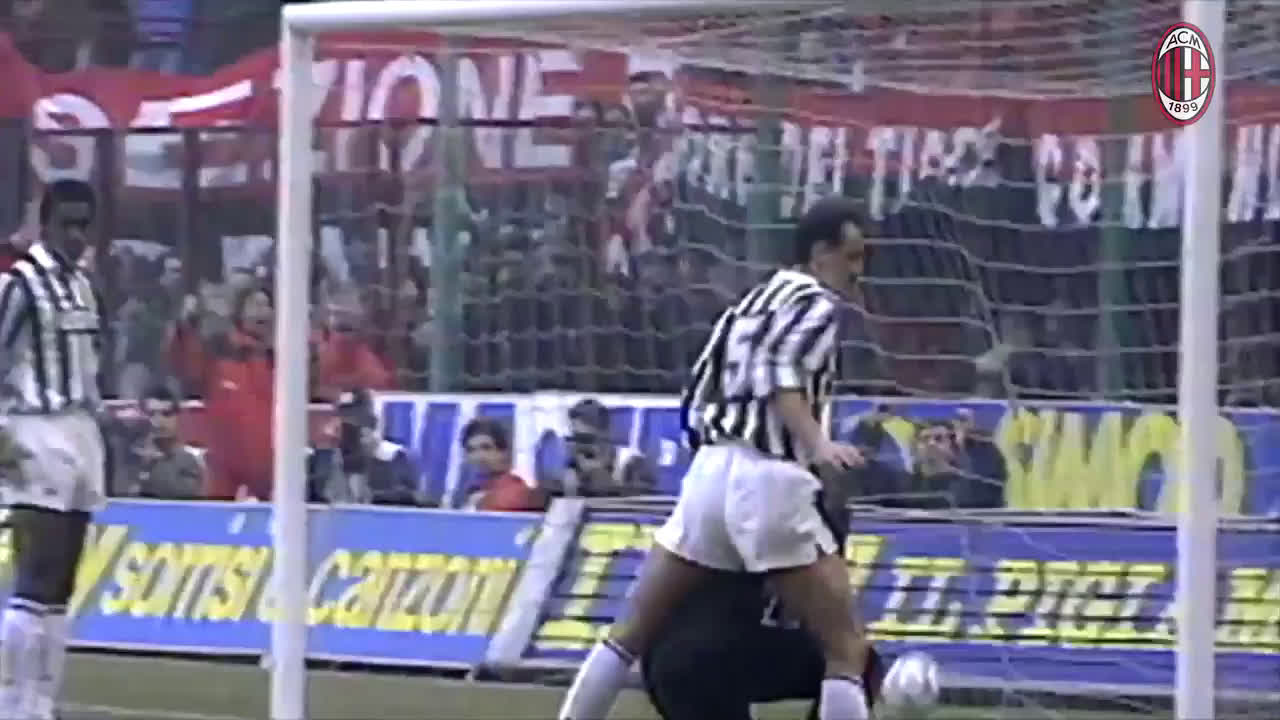 海外の反応 復活するか ミラン 中国資本への売却が正式決定 ベルルスコーニ体制に終幕 No Footy No Life