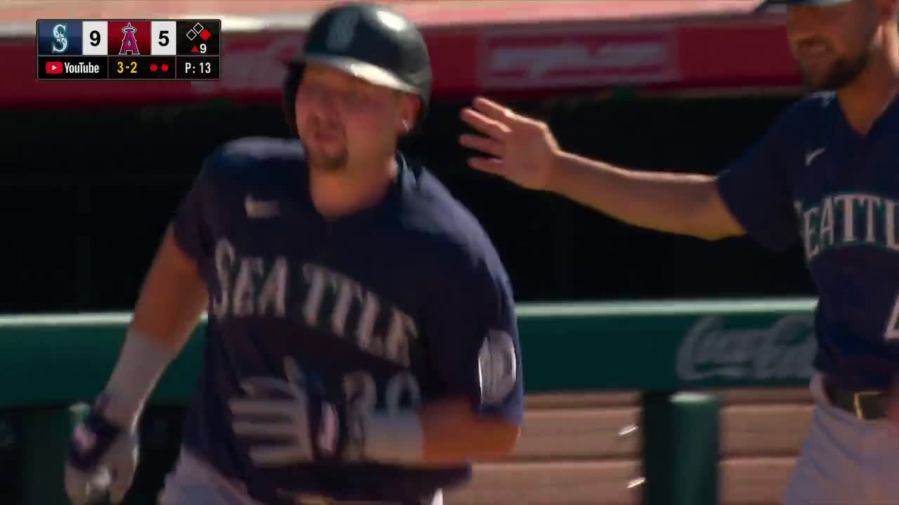 cal raleigh home run