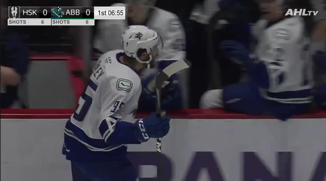 Watch OnHockey.TV _ Live hockey streams (NHL, KHL, Liiga, SHL, DEL, Extraliga, World