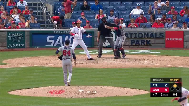 Braves announcer Joe Simpson chides Dodgers for batting practice shirts 