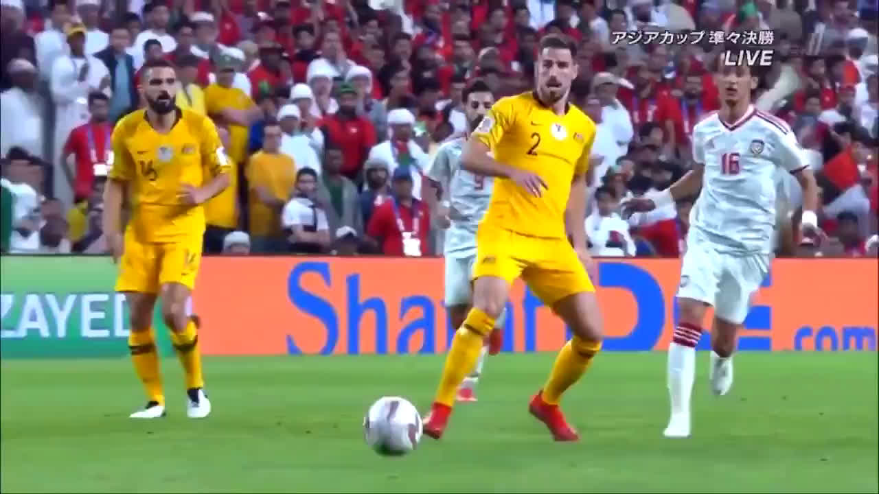 動画 Uae戦でデゲネクが痛恨のミスで失点 バックパスの判断ミスでオーストラリアが決勝点のゴールを献上して敗退 動画 Uae戦でデゲネクが痛恨のミスで失点 バックパスの判断ミスでオーストラリアが決勝点のゴールを献上して敗退