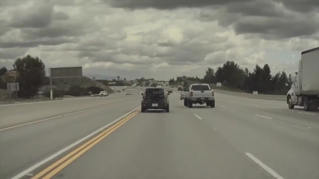Watch this video on Streamable.