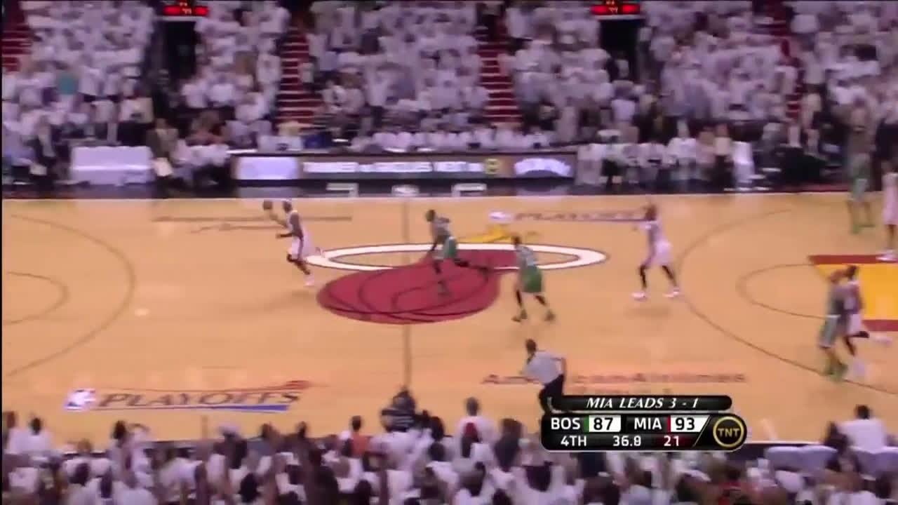 르브론 제임스가 2011년 플레이오프에서 보스턴 셀틱스를 상대로 10-0 런을 기록하며 탈락시켰어., image size:1280x720