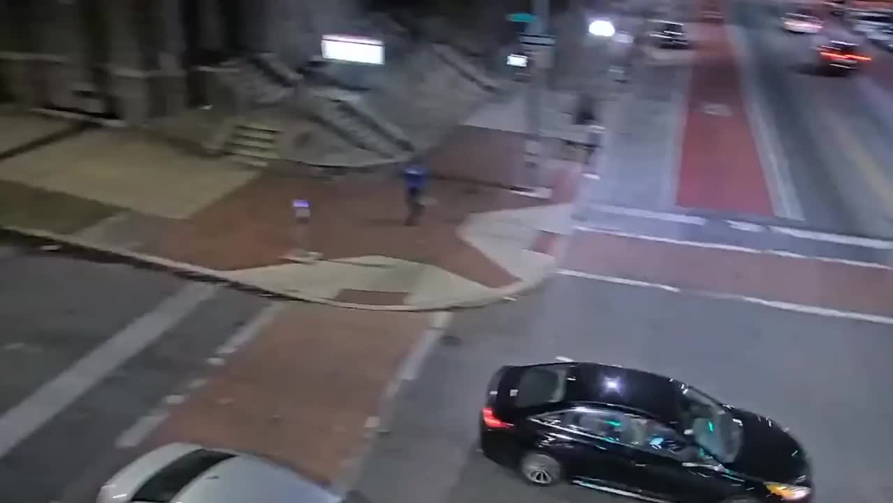 Watch this video on Streamable.
