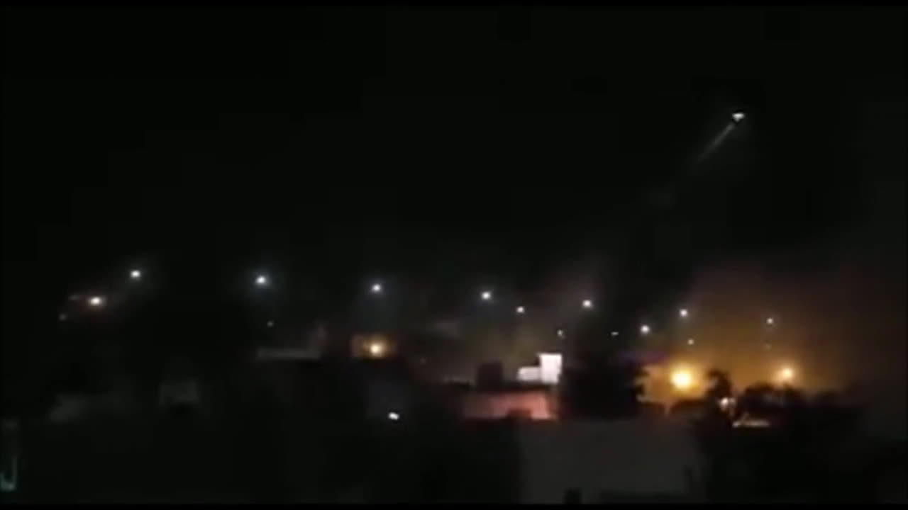 yt5s.com-Mexican Apache Helicopter Takes Out Cartel Leader With Minigun