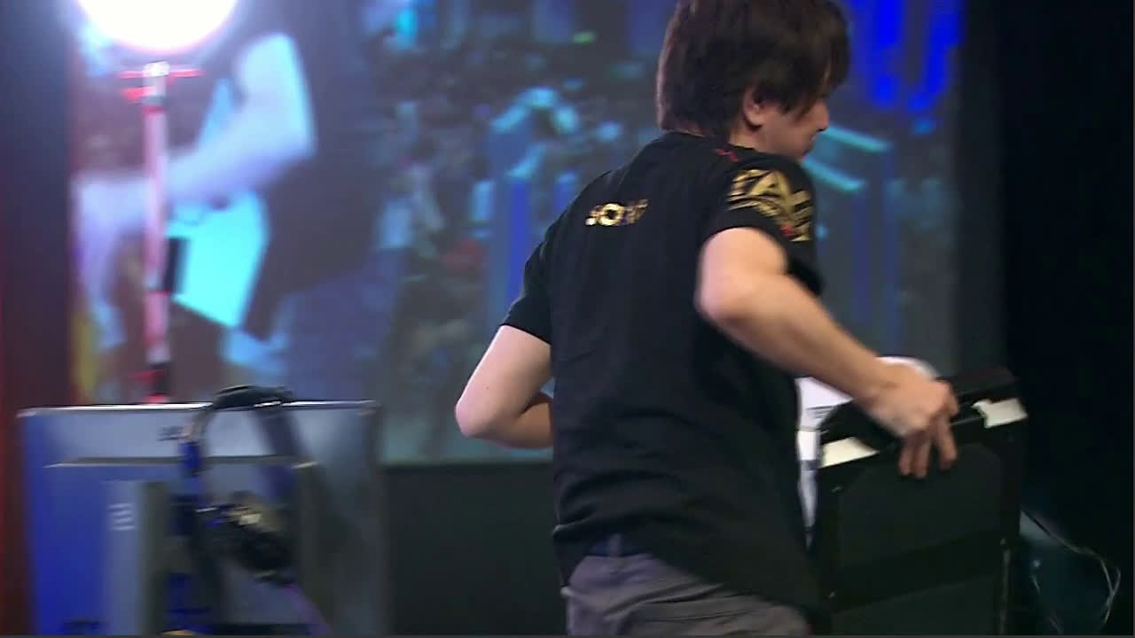 格ゲーに年齢は関係ない 39歳妻子持ちのsako 激戦区の台湾プレミアを無傷で優勝し世界に衝撃 海外 もう年齢を言い訳にできないね スト5 Twfighter Major 18 格ゲーブログ 仮 格ゲーに年齢は関係ない 39歳妻子持ちのsako 激戦区の台湾プレミアを無傷で優勝し世界に衝撃 海外 もう年齢を言い訳にできないね スト5 Twfighter Major 18 格ゲーブログ 仮
