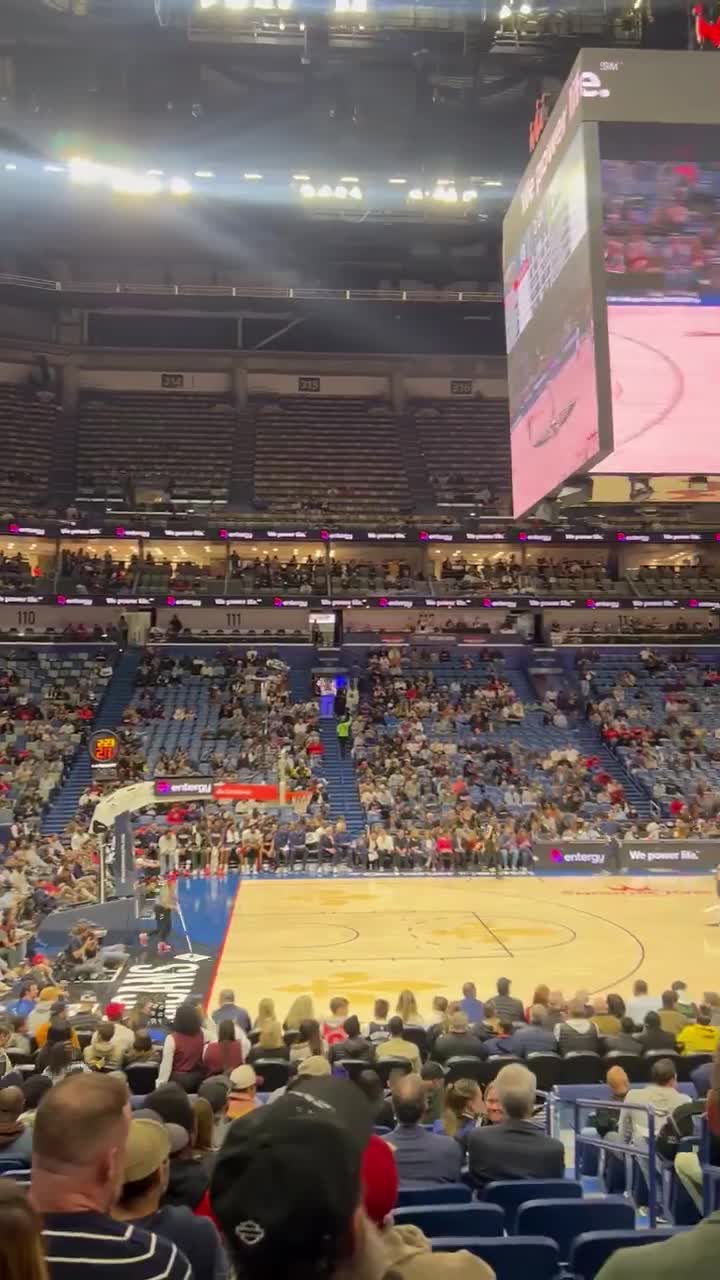 [花邊] 鵜鶘主場的觀眾人數