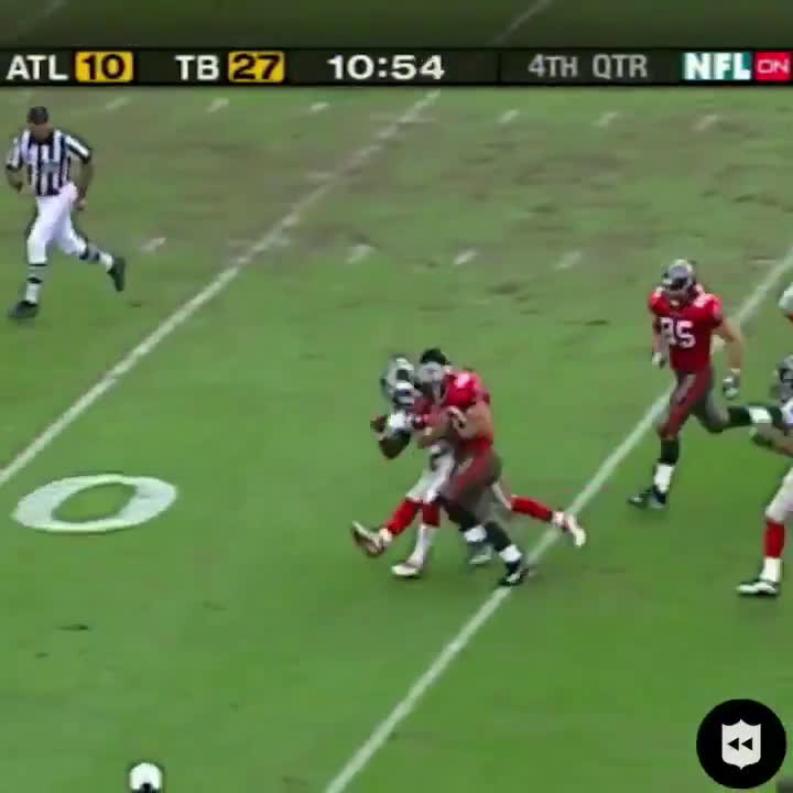 NFL Throwback] [Highlight] Those new Buccaneers uniforms remind us