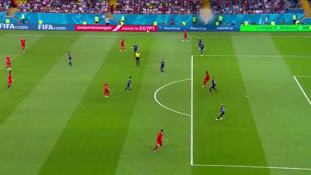 動画 ベルギー戦で日本代表の長谷部誠とルカクが試合中にハグ ピンチの場面で相撲のような守備で抱き合うwwwwww 動画 ベルギー戦で日本代表の長谷部誠とルカクが試合中にハグ ピンチの場面で相撲のような守備で抱き合うwwwwww