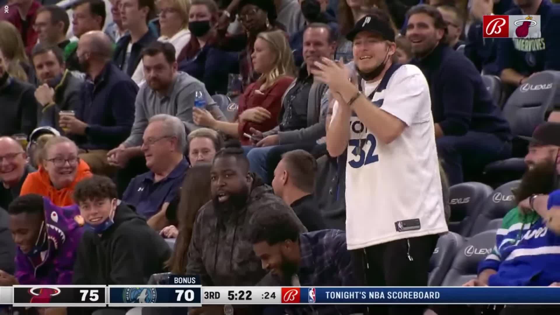 Minny trolls Jimmy Butler