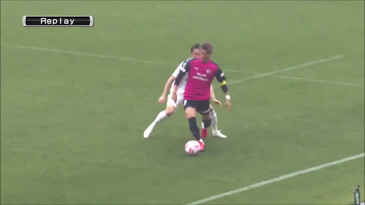 動画 柿谷曜一朗のダブルタッチと股抜きが凄い 松本山雅を翻弄したドリブルがキレキレすぎてうますぎると話題に 動画 柿谷曜一朗のダブルタッチと股抜きが凄い 松本山雅を翻弄したドリブルがキレキレすぎてうますぎると話題に