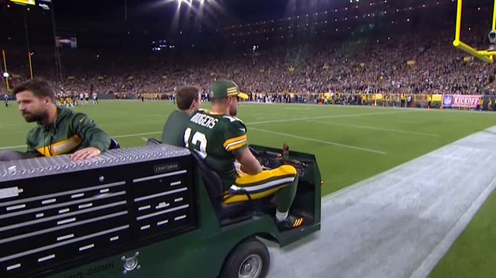 A High-Looking Aaron Rodgers Suddenly Develops Southern Accent During  Postgame Interview (VIDEO)