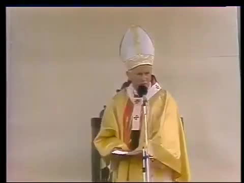 Watch this video on Streamable.
