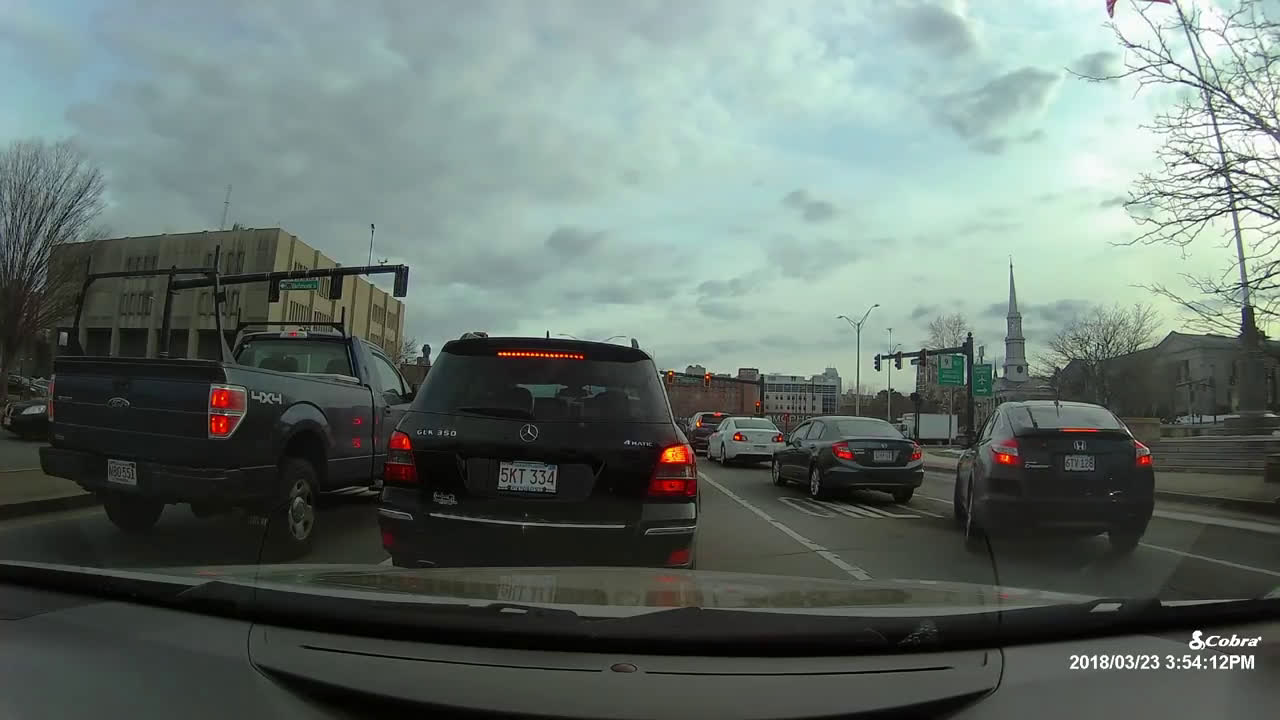 Driver Cuts off Ambulance